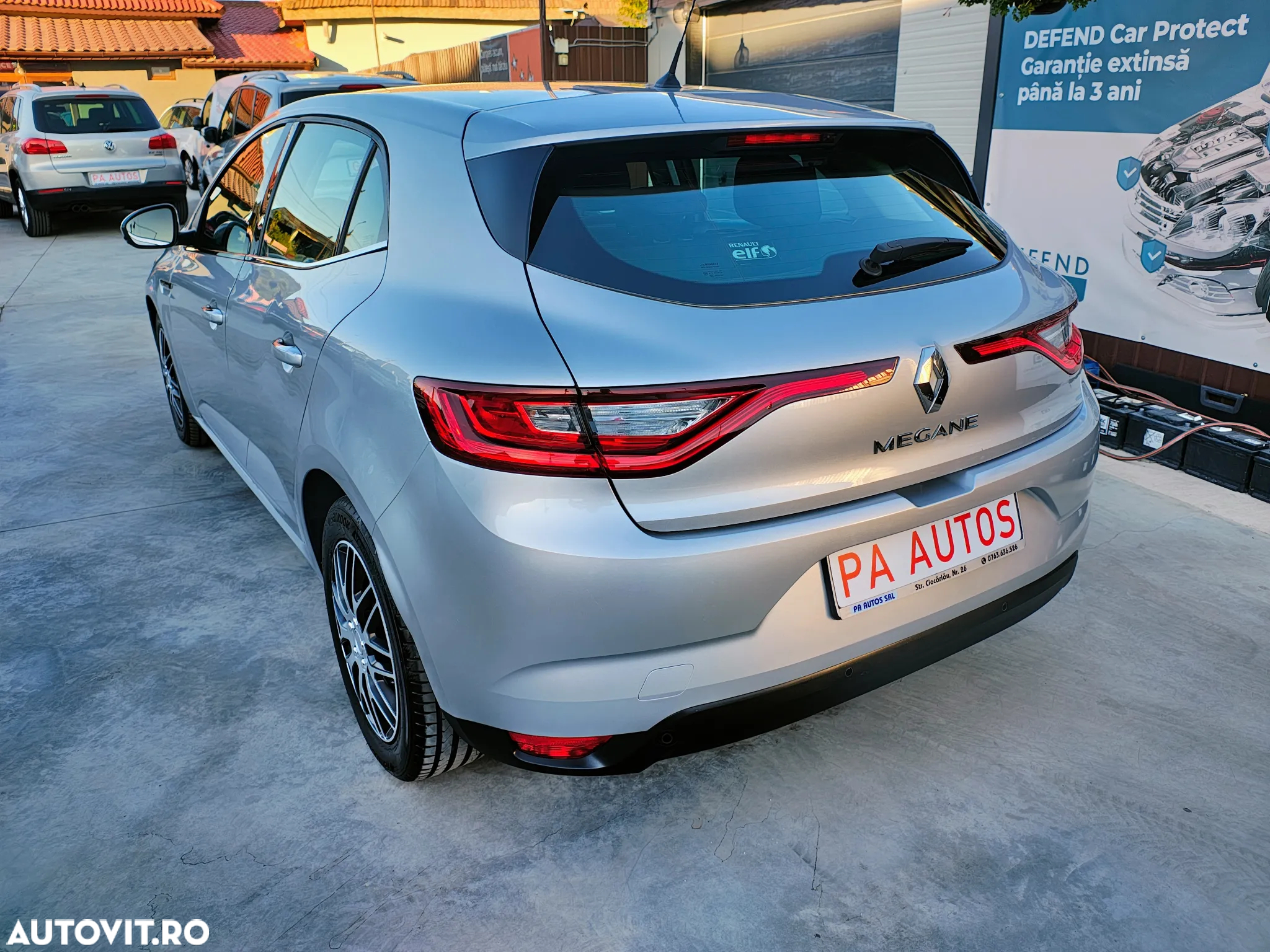 Renault Megane BLUE dCi Business - 4