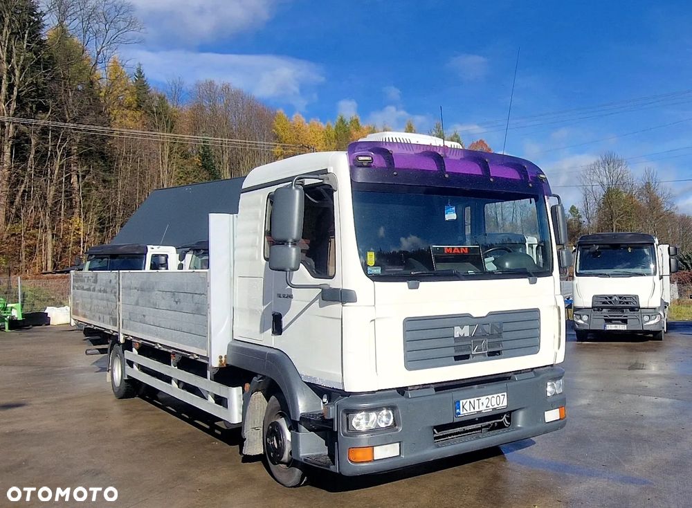 MAN TGL 12.240 - 1