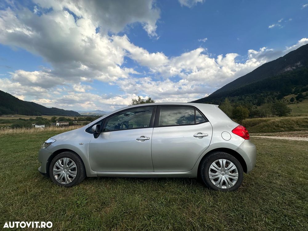 Toyota Auris 2.0 D-4D - 7