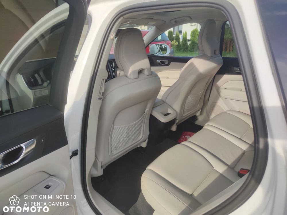 Volvo XC 60 B5 B AWD Geartronic Inscription - 9
