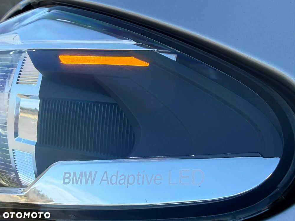 BMW Seria 5 535i xDrive Sport-Aut - 9