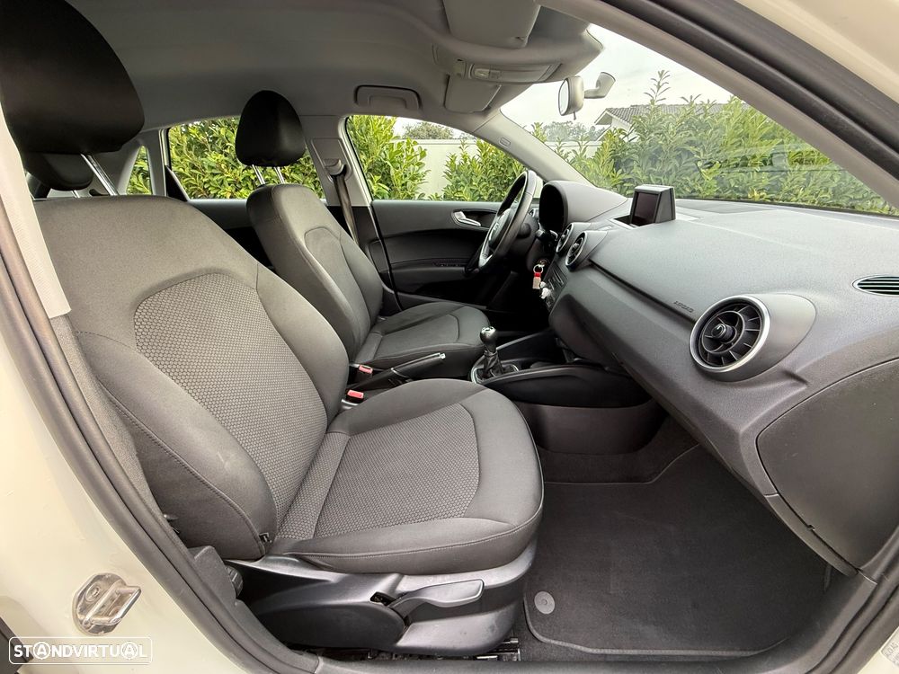 Audi A1 Sportback 1.6 TDI Advance - 20