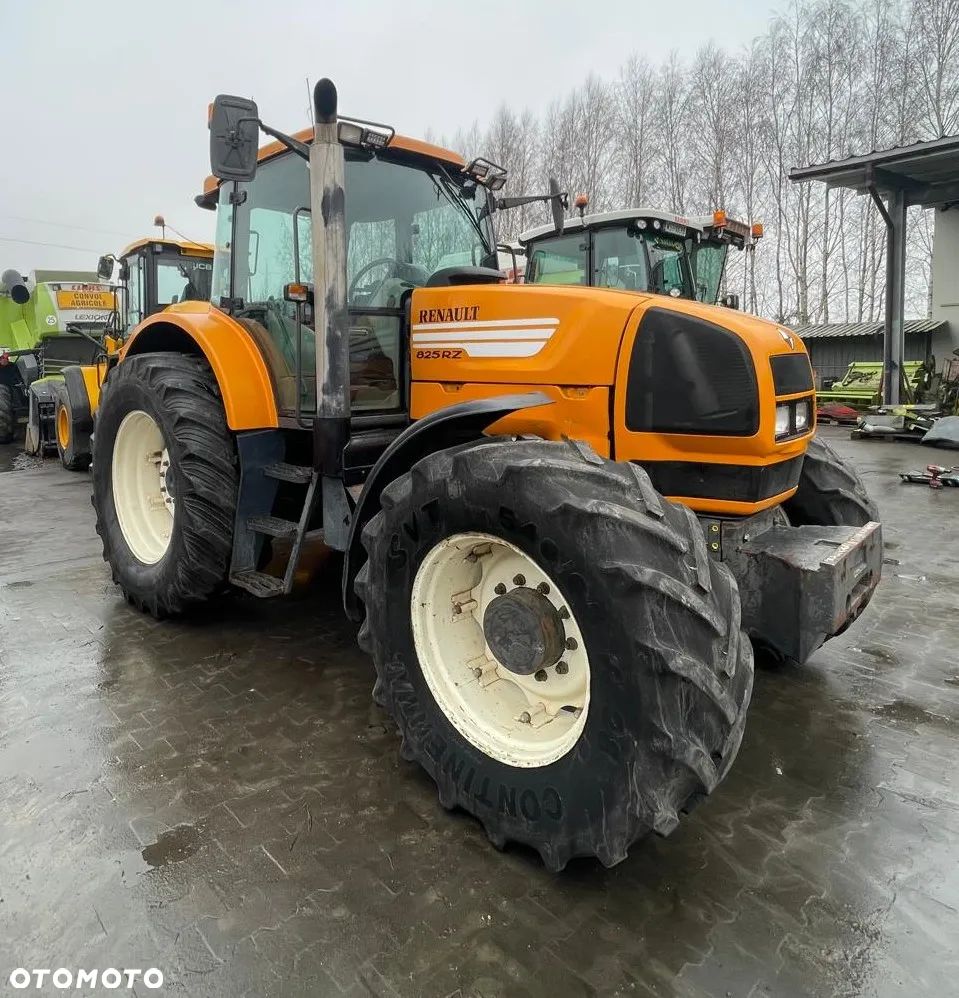 Renault Ares 825 RZ - 2
