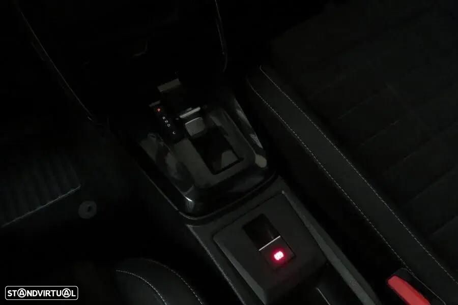 Citroën e-C3 44 kWh Autonomia Conforto Max - 14