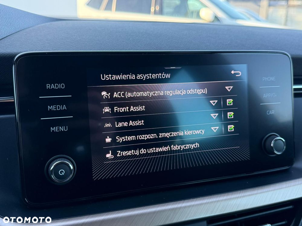 Skoda Kamiq 1.5 TSI Style DSG - 24