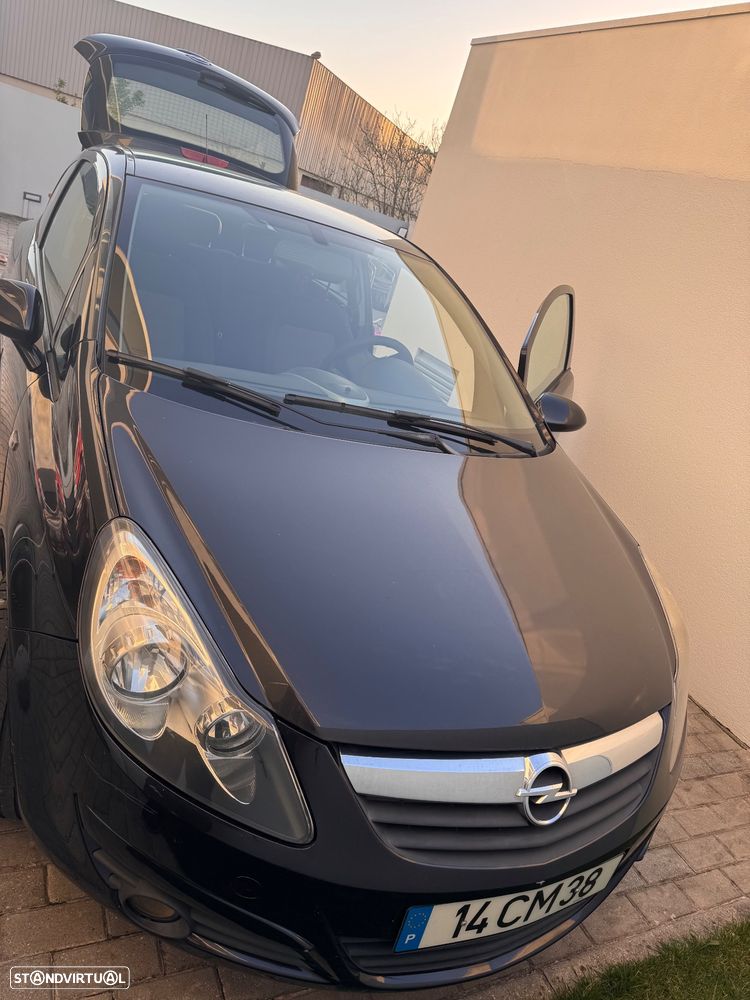 Opel Corsa 1.2 - 1