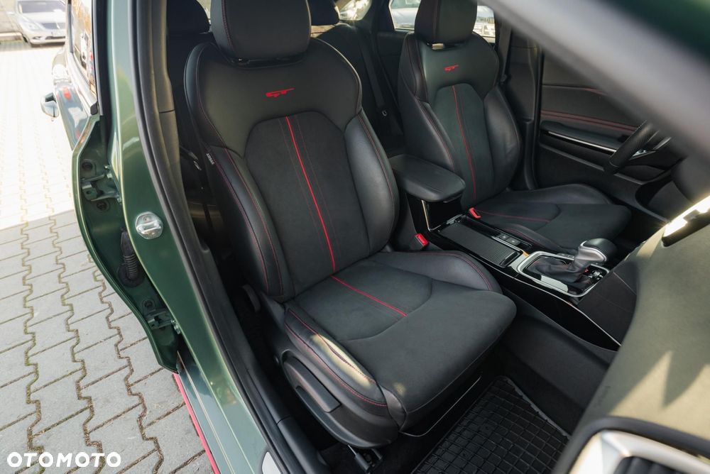 Kia ProCeed 1.6 T-GDI GT DCT - 16