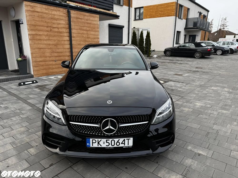 Mercedes-Benz Klasa C 300 4Matic 9G-TRONIC AMG Line - 4