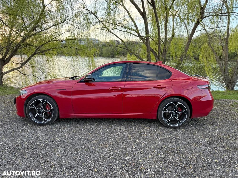 Alfa Romeo Giulia 2.0 Turbo 16V AT8-Q4 Competizione - 9