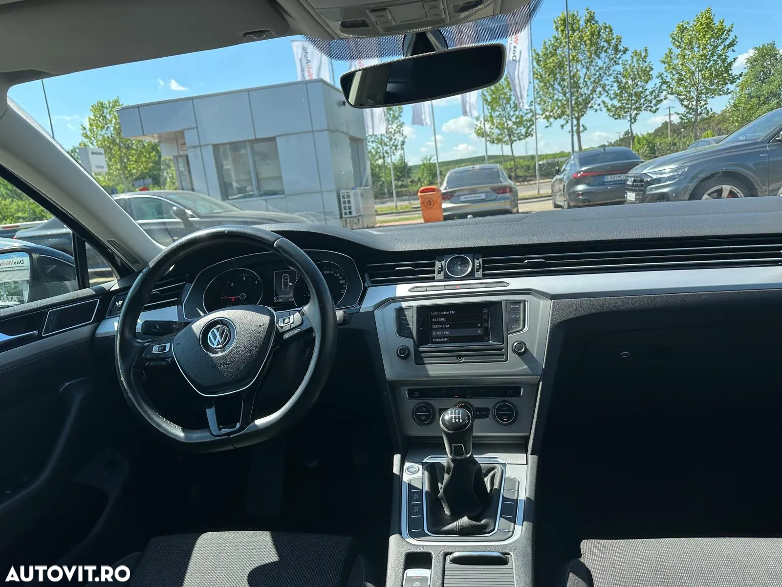 Volkswagen Passat 2.0 TDI 4Motion Comfortline - 13