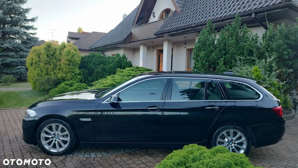 BMW Seria 5 520d xDrive Touring Modern Line - 15
