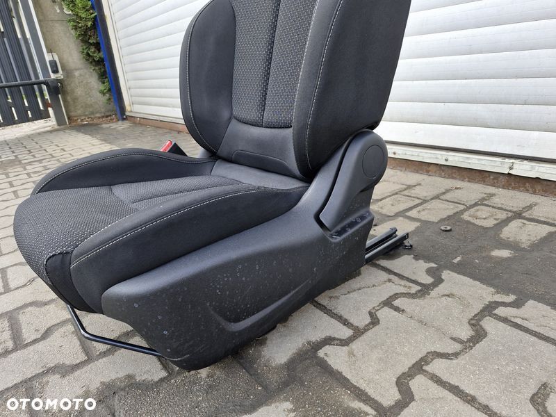 RENAULT KADJAR FOTEL KIEROWCY LEWY PRZÓD PRZEDNI UK - 6