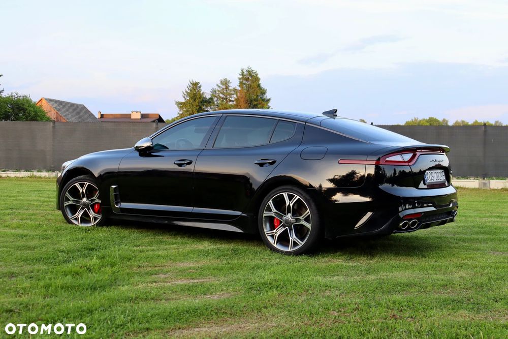 Kia Stinger 3.3 T-GDI V6 GT AWD - 8