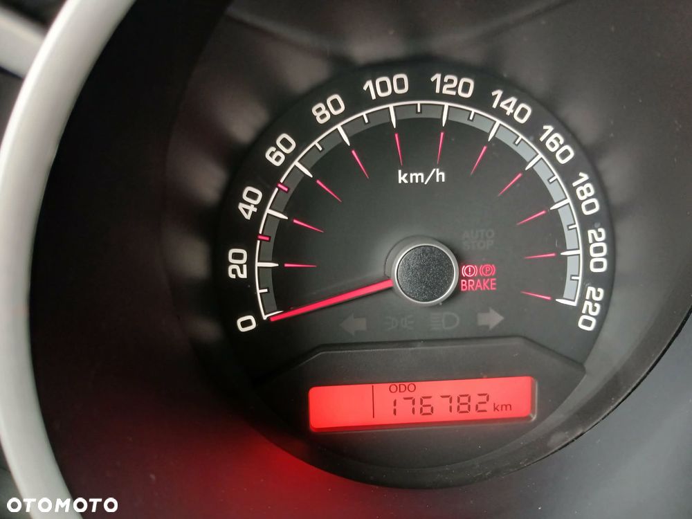 Kia Venga 1.4 CRDi L - 8
