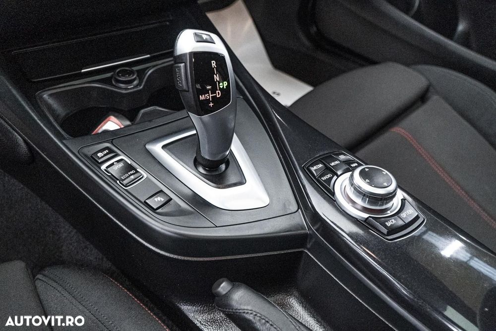 BMW Seria 1 118d Aut. Sport Line - 25