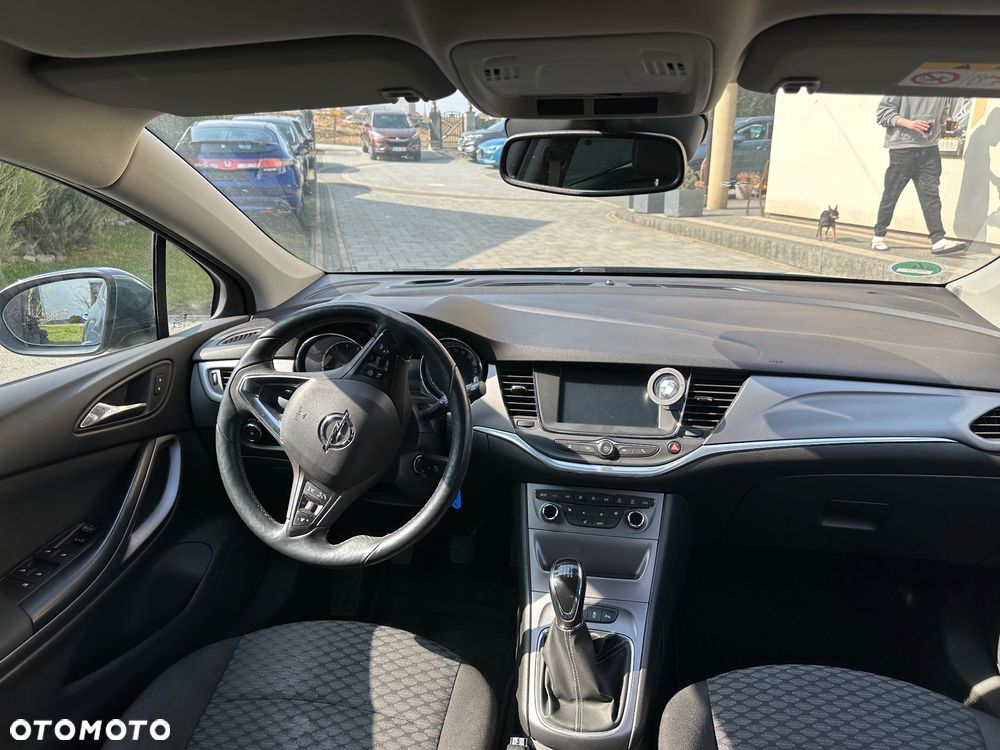 Opel Astra 1.4 Turbo Business - 13