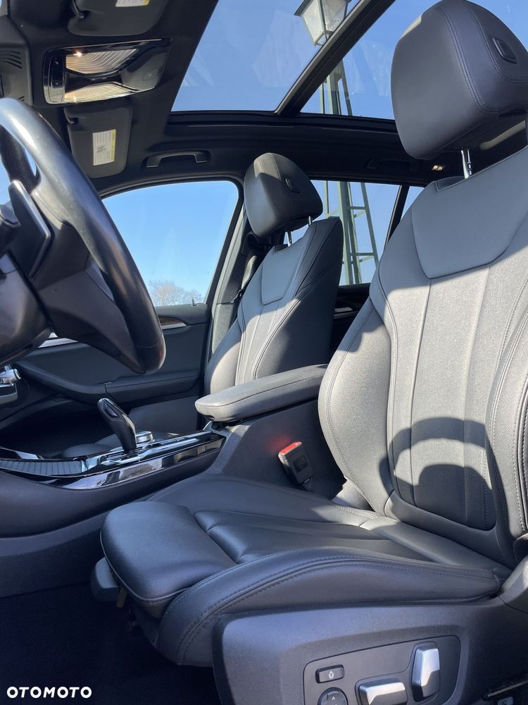 BMW X3 xDrive30i xLine - 19