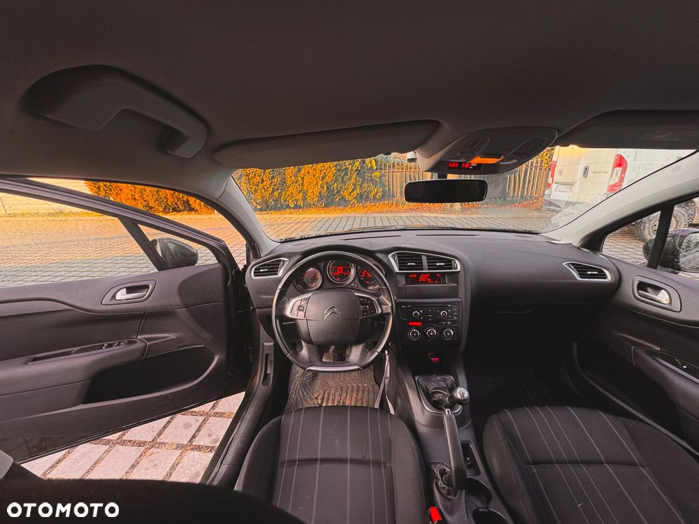 Citroën C4 VTi 95 Attraction - 2