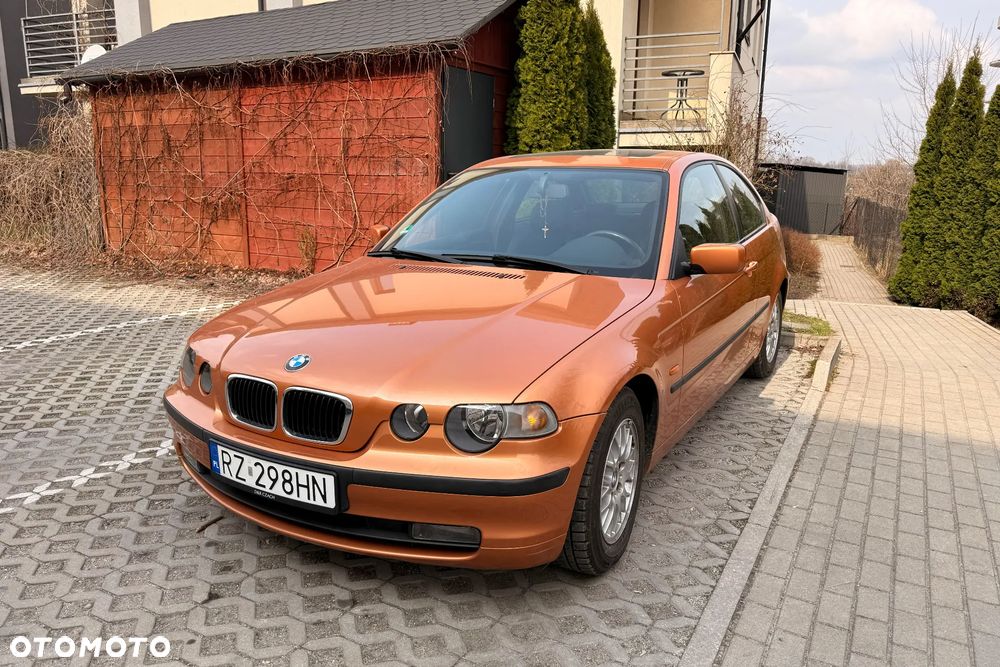 BMW Seria 3 316ti - 1
