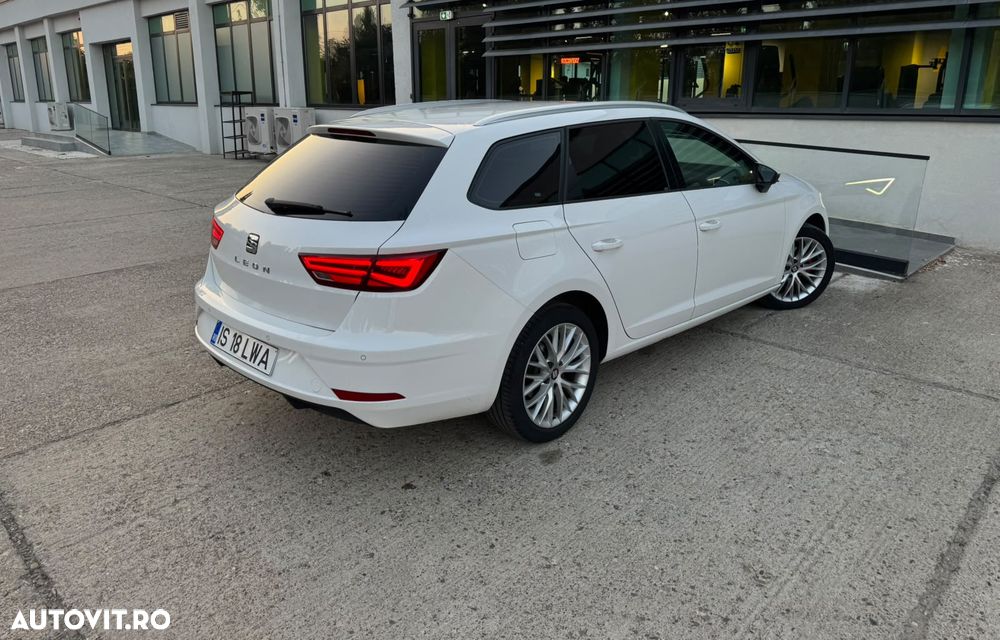 Seat Leon 2.0 TDI DPF Ecomotive DSG Style - 8