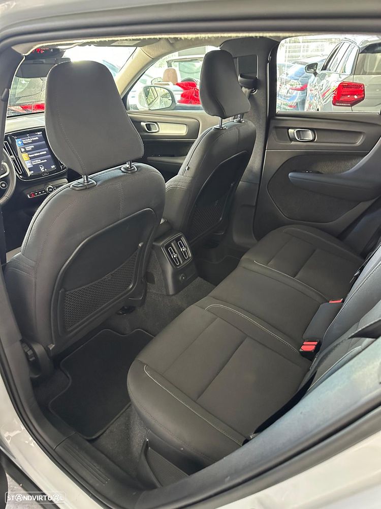 Volvo XC 40 1.5 T4 PHEV Essential - 14