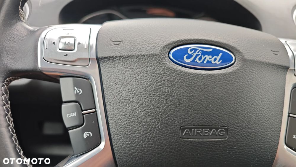 Ford S-Max 2.0 TDCi DPF Titanium X - 17