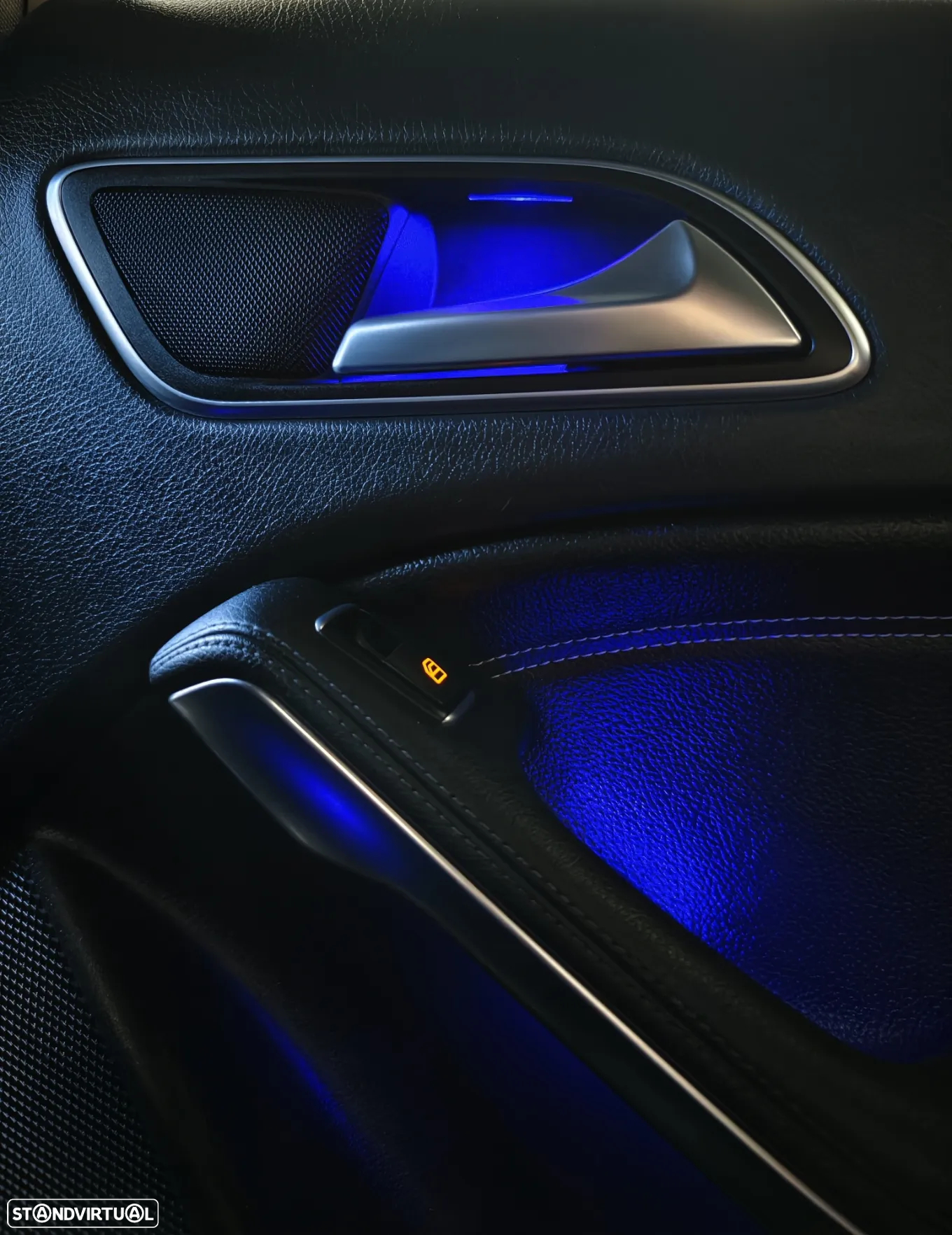Mercedes-Benz CLA 180 d Shooting Brake AMG Line - 21