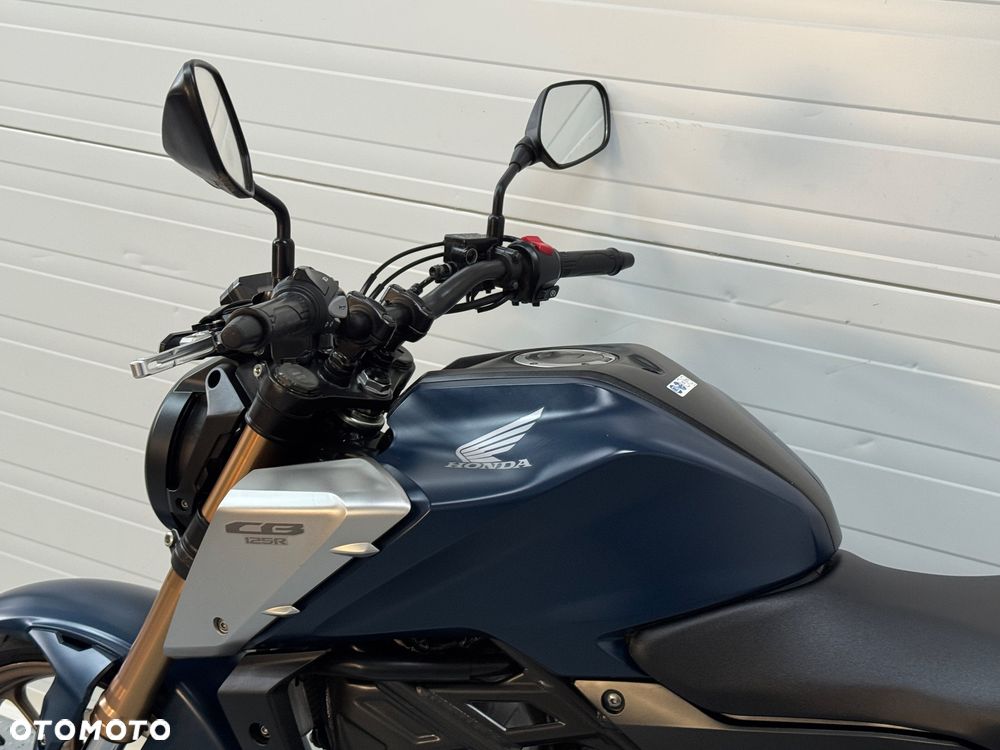 Honda CB - 15