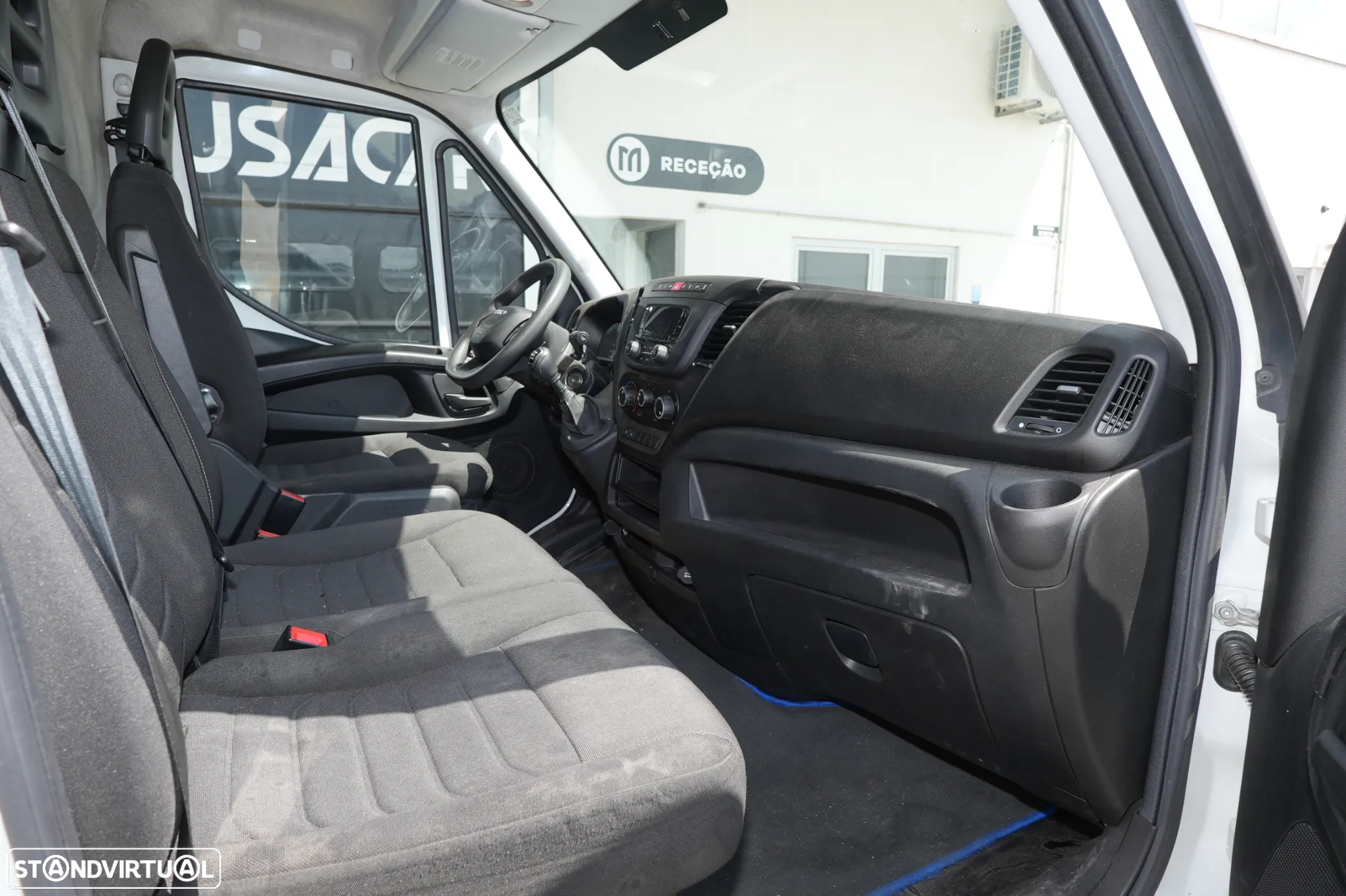 Iveco Daily Maxi Longa 35-160 2.3TD 160cv Rodado Duplo - 9