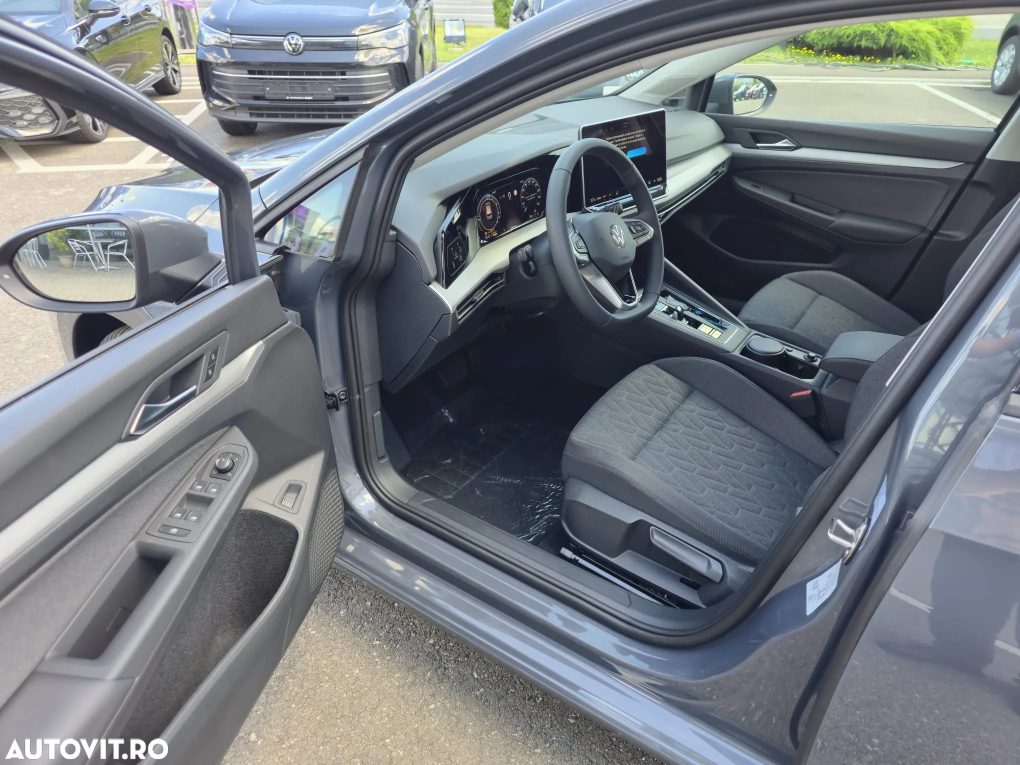 Volkswagen Golf 1.5 TSI eHybrid DSG PHEV Life - 11