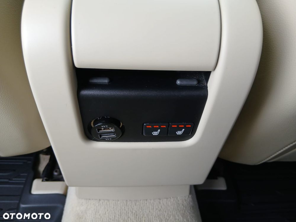 Volvo V60 Cross Country D3 Summum - 29