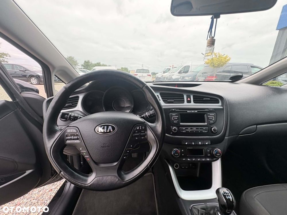 Kia ProCeed 1.4 L - 6