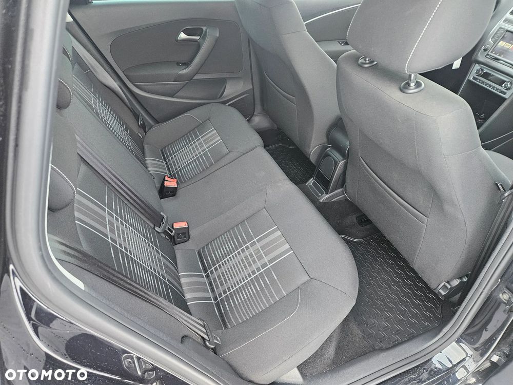 Volkswagen Polo 1.0 TSI Blue Motion Technology Lounge - 21