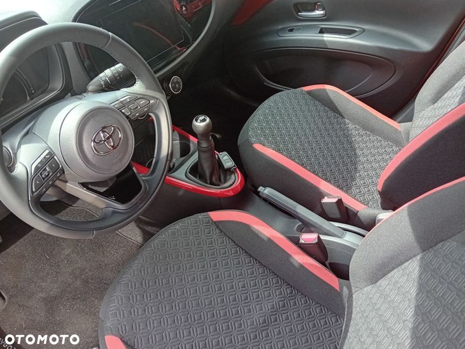 Toyota Aygo X 1.0 VVT-i Style - 6