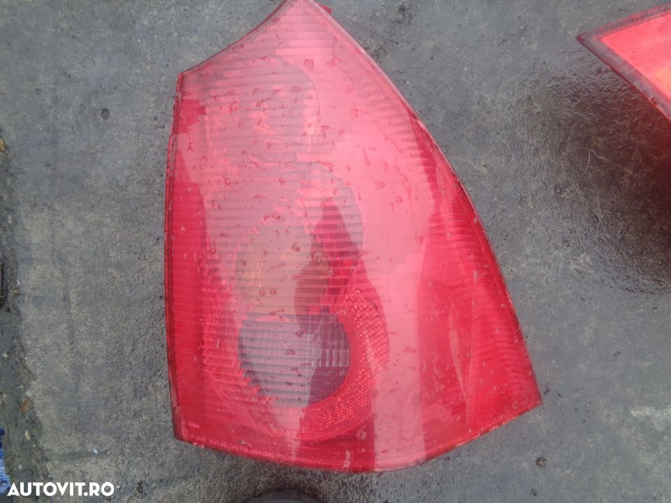 Vand Stop Dreapta-Stanga Peugeot 307 volan pe stanga pretul este/buc - 2