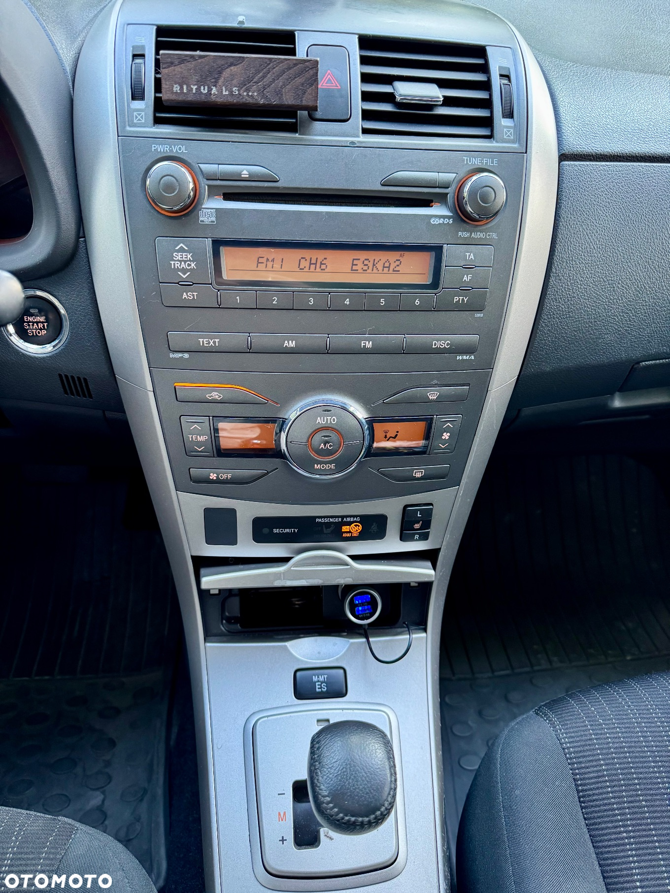 Toyota Corolla 1.6 VVT-i Sol MM - 4