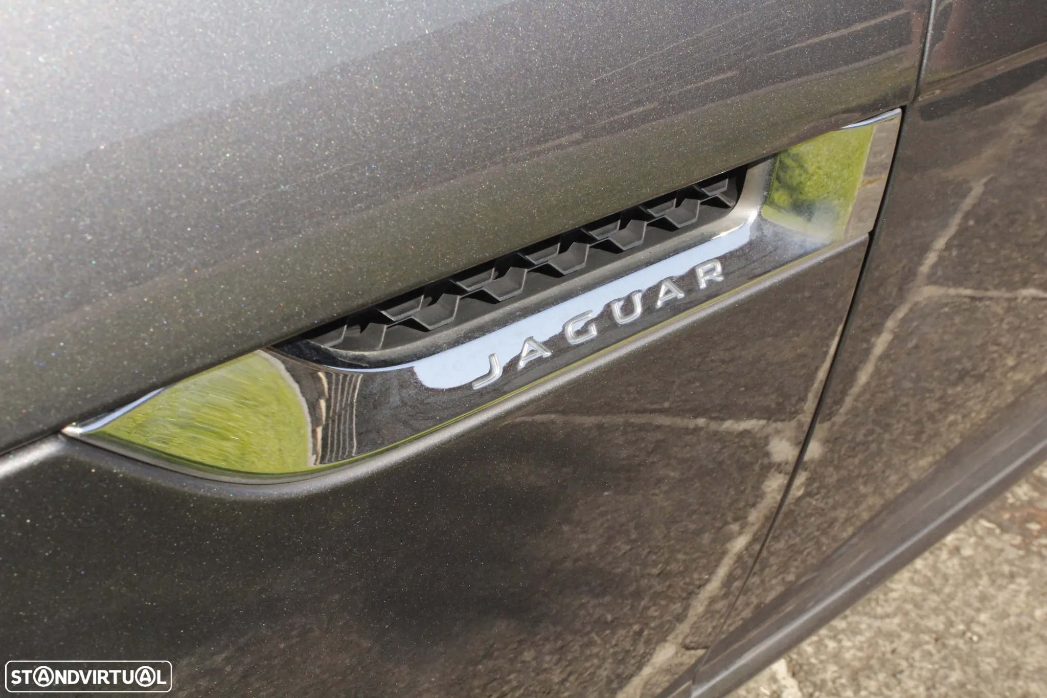 Jaguar F-Type 2.0 i4 R-Dynamic - 18