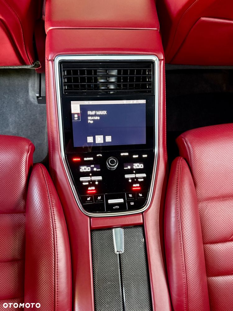 Porsche Panamera Turbo S E-Hybrid Executive - 24