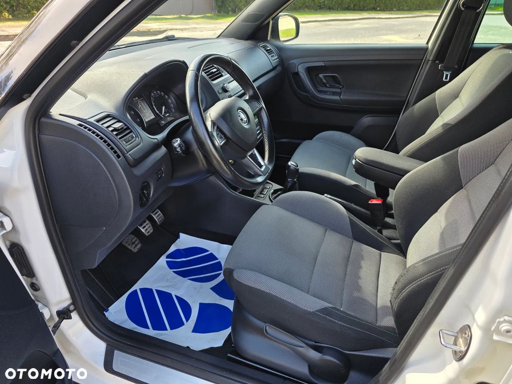 Skoda Fabia 1.2 TSI Monte Carlo - 8