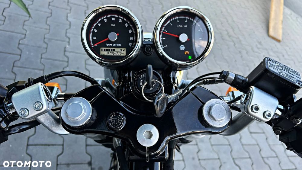 Royal Enfield Continental - 23