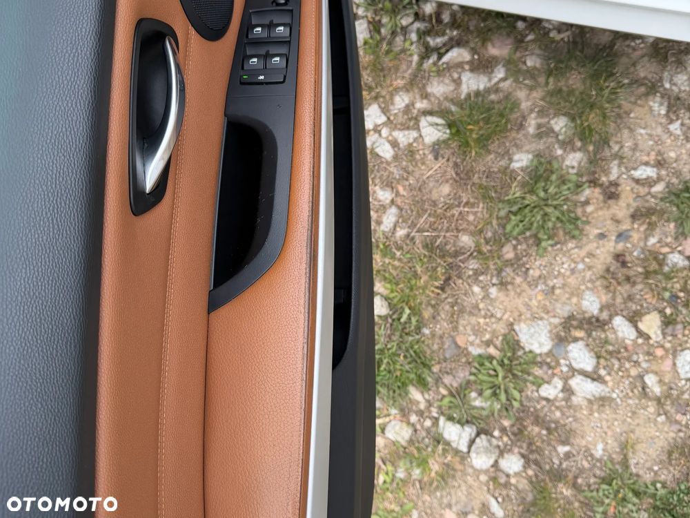 BMW Seria 3 320d - 11