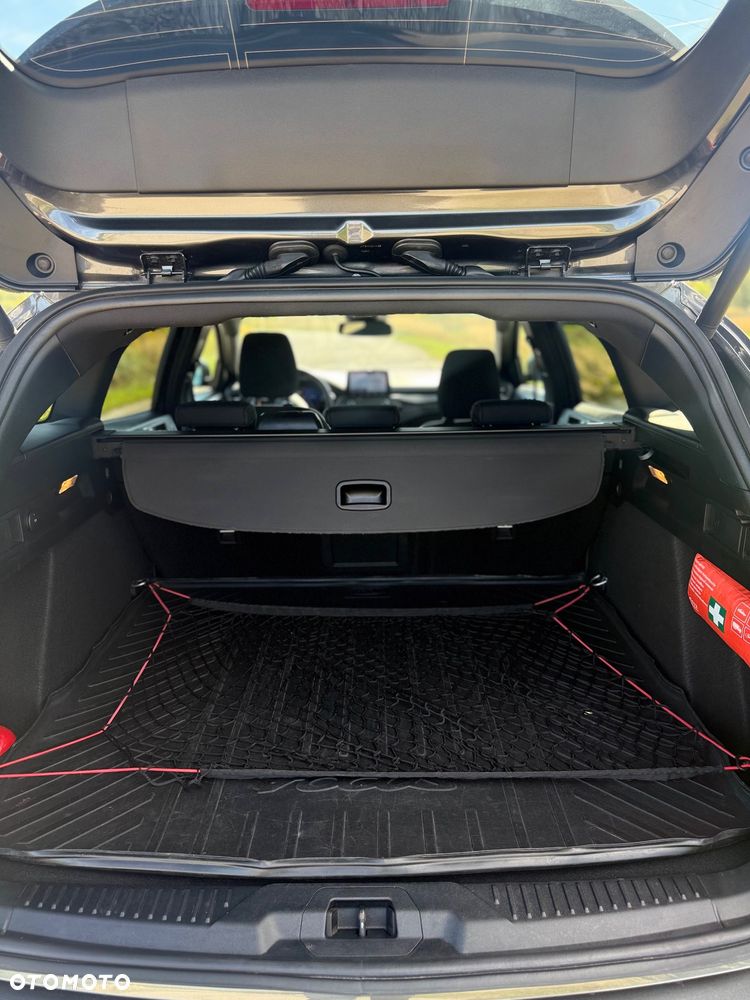 Ford Focus 1.5 EcoBoost ST-Line X - 6