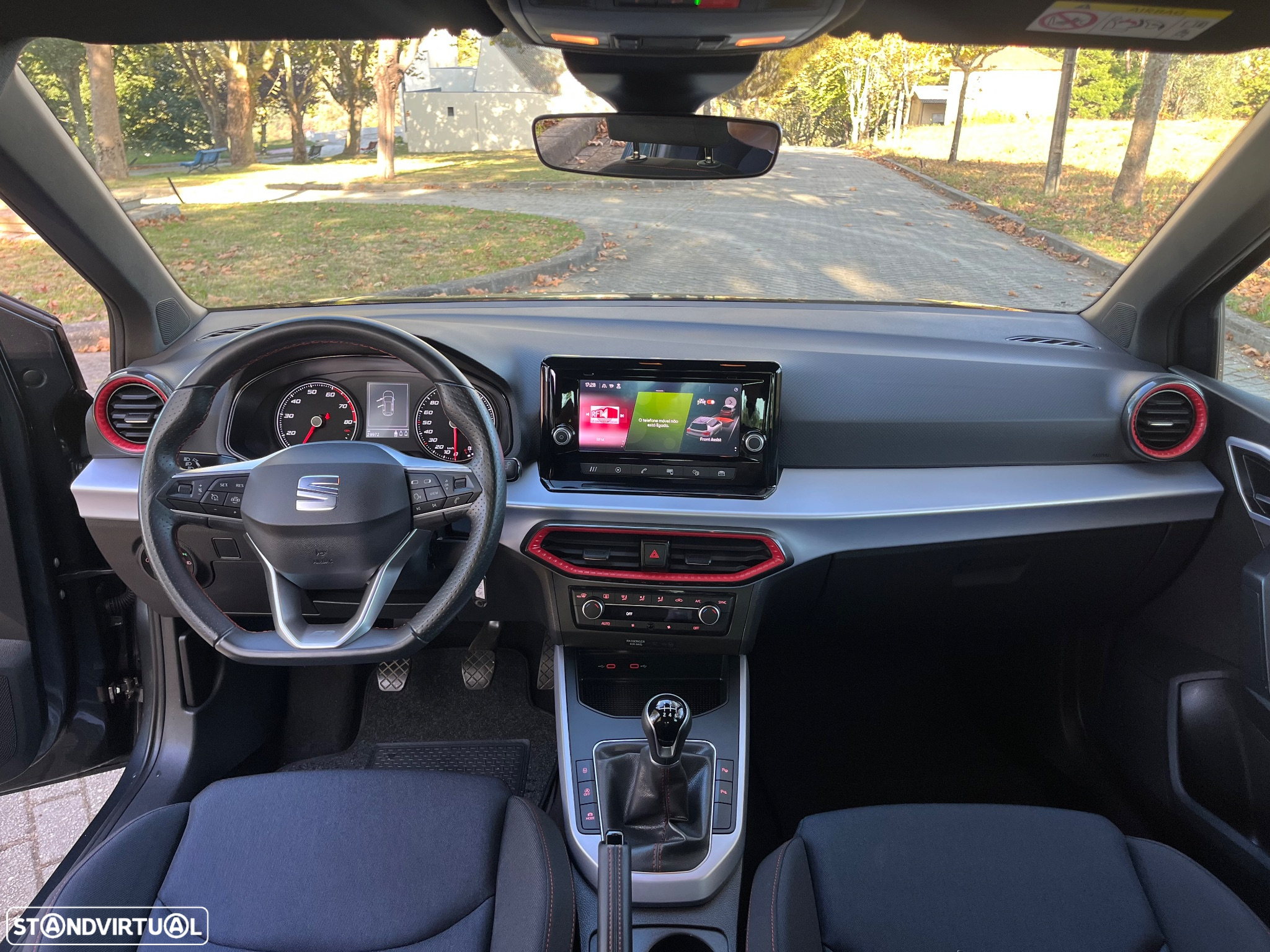 SEAT Arona 1.0 TSI FR - 16