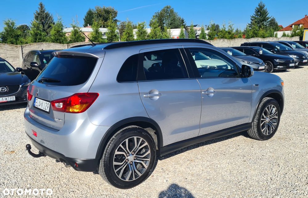 Mitsubishi ASX - 4