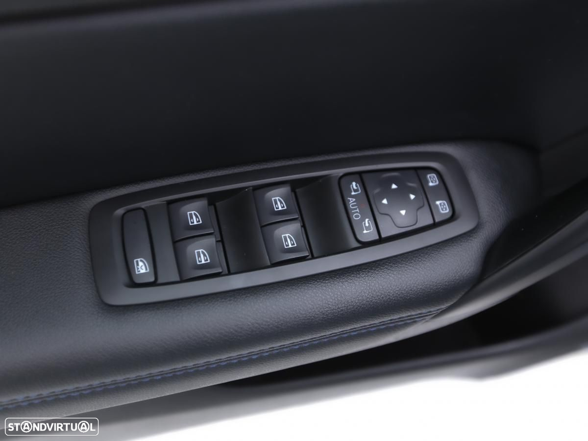 Renault Mégane 1.5 dCi GT Line EDC - 14
