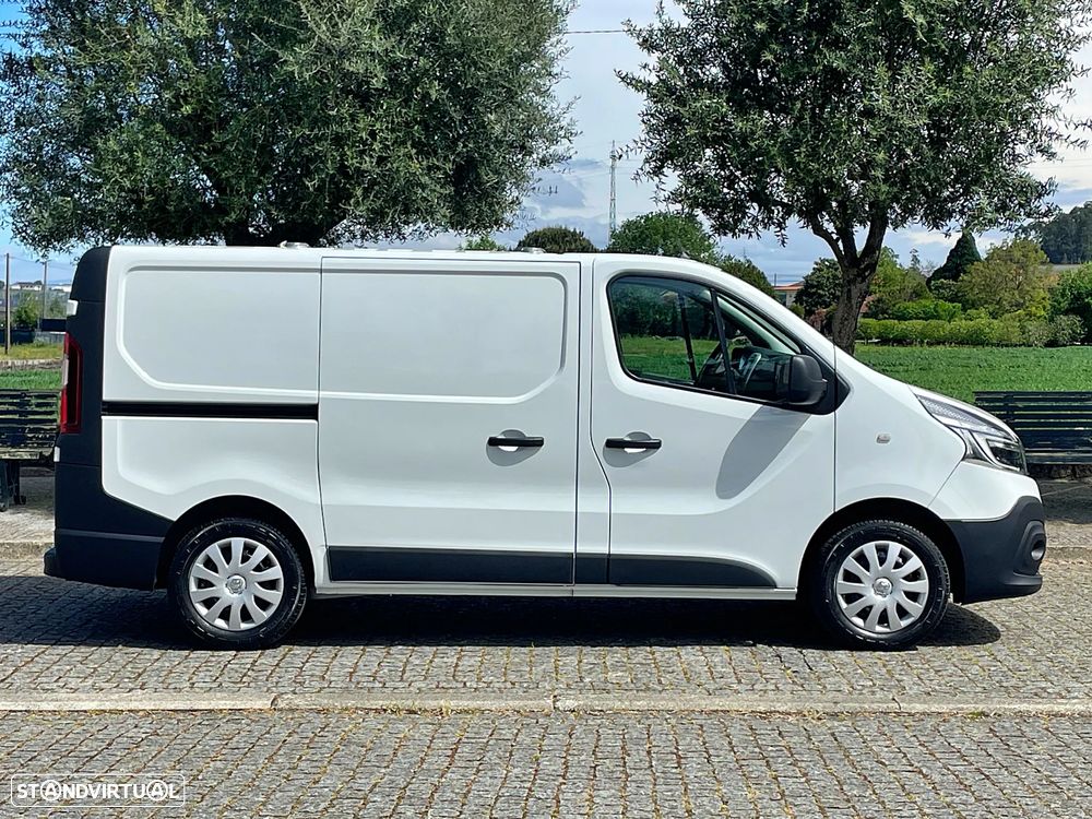 Renault Trafic 2.0 dCi IVA Dedutível - 6