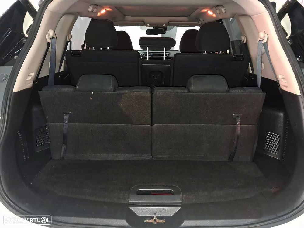 Nissan X-Trail 1.6 dCi 360 - 17
