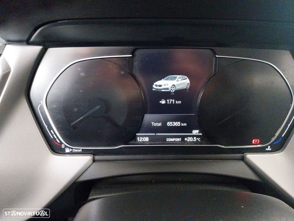 BMW 116 d Auto - 12