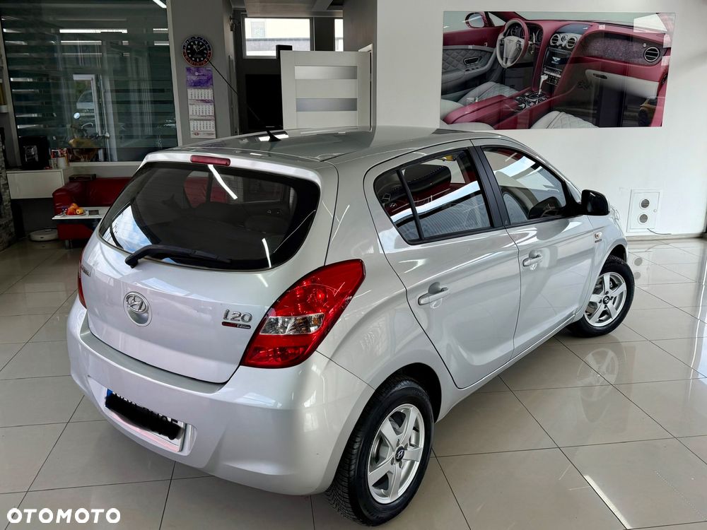 Hyundai i20 ver-1-2-classic-plus - 4