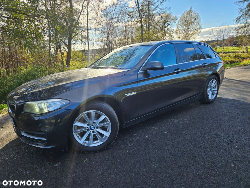 BMW Seria 5 520d xDrive Touring - 5
